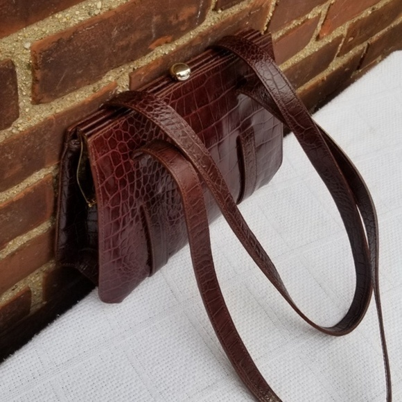 Claudia Barnes  Vintage embossed leather‎ bag - Picture 7 of 12